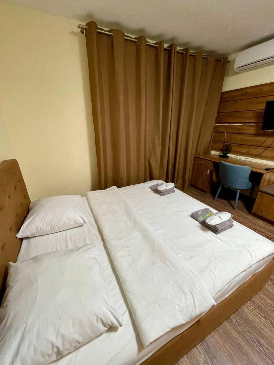 Apartments In Uzhgorod For You. מראה חיצוני תמונה