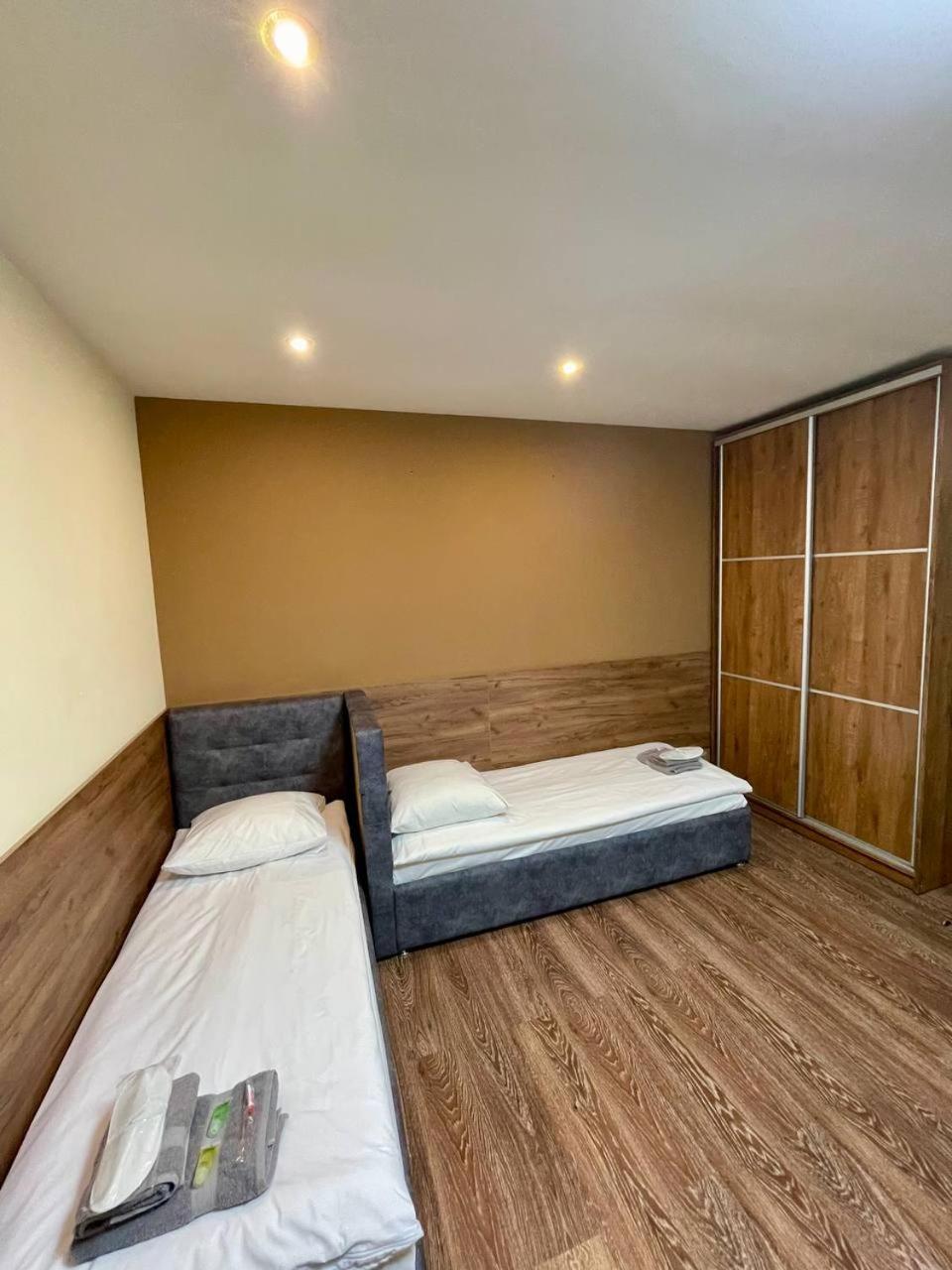 Apartments In Uzhgorod For You. מראה חיצוני תמונה
