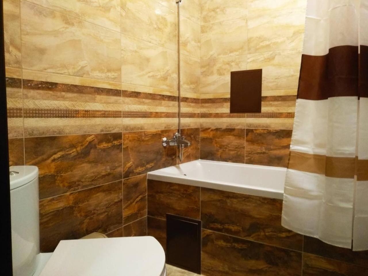 Apartments In Uzhgorod For You. מראה חיצוני תמונה