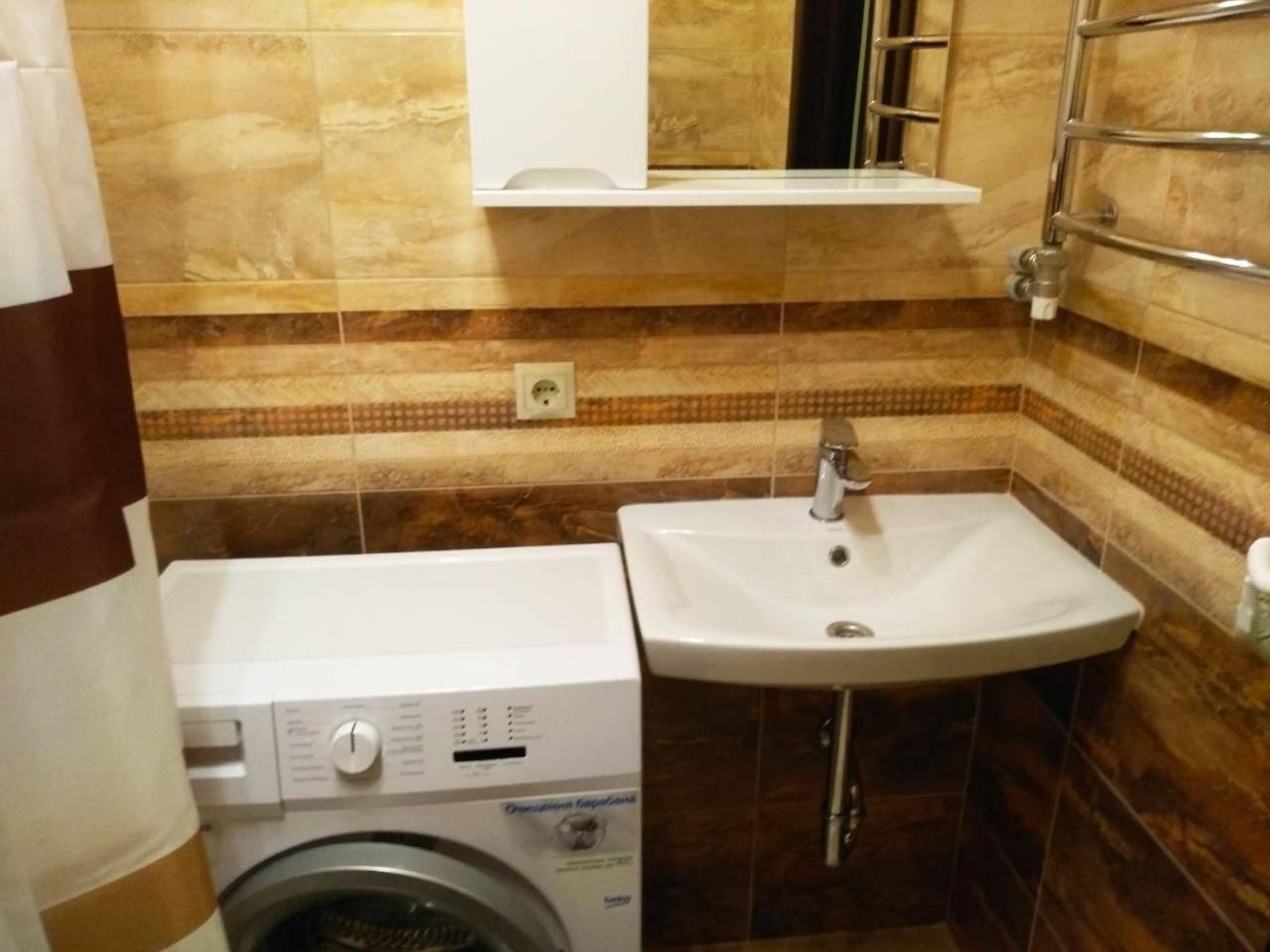 Apartments In Uzhgorod For You. מראה חיצוני תמונה